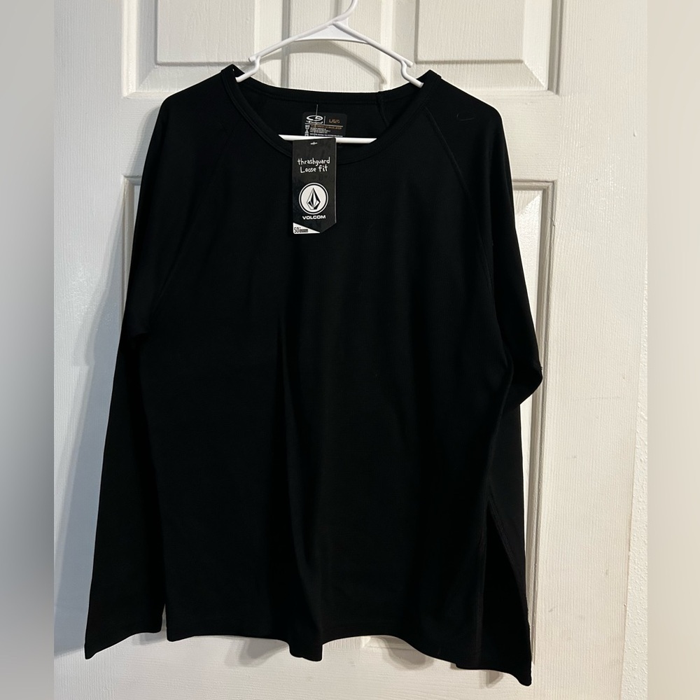NWT Volcom Thrashguard Loose Fit Shirt